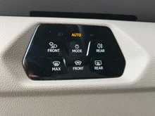 VW Multivan Business ÜH TDI in Indiumgrau Metallic