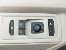 VW Multivan Business ÜH TDI in Indiumgrau Metallic
