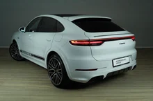 Thumbnail-Foto von Fahrzeug