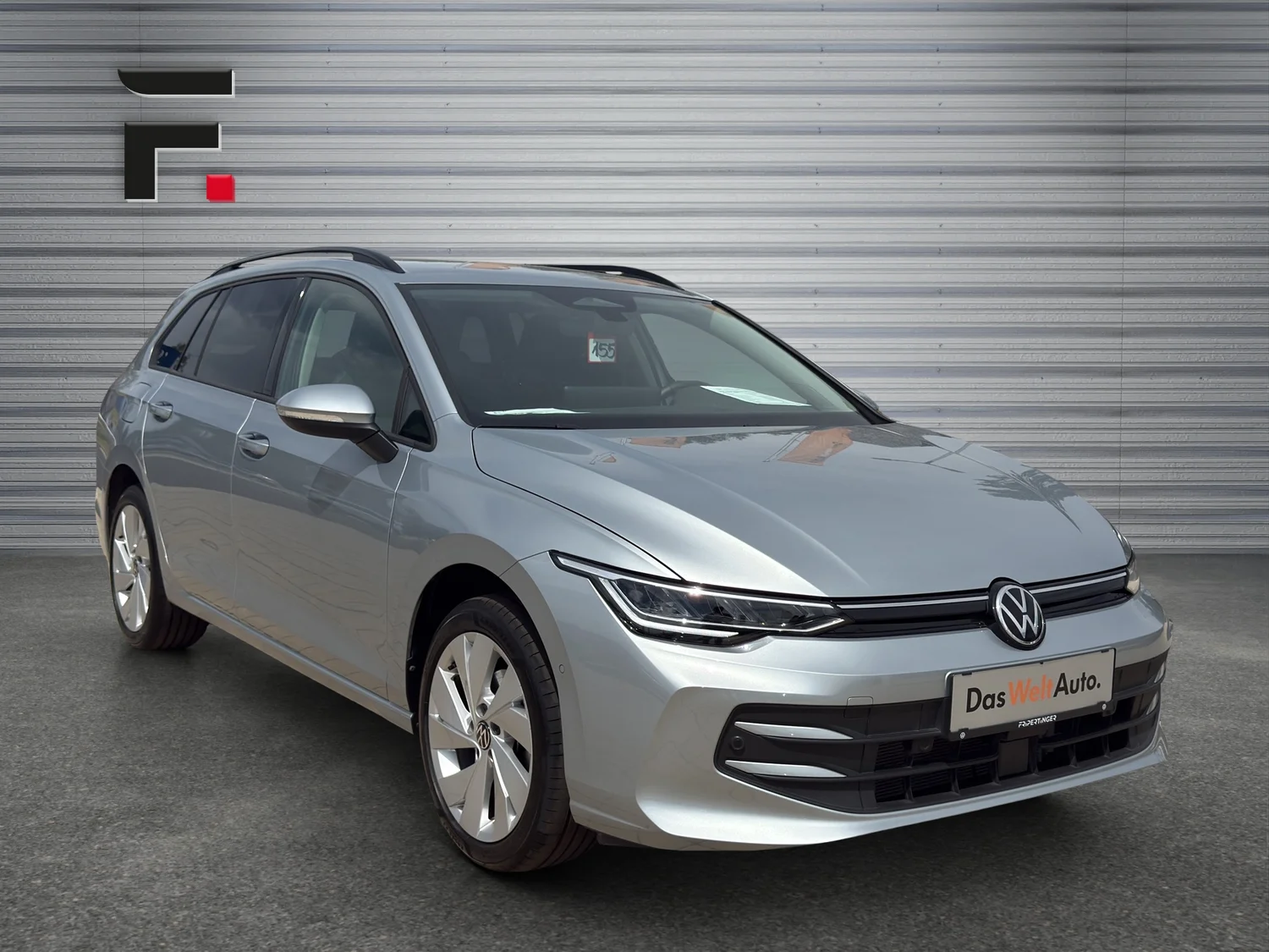 Bild eines Golf Variant Business mHeV DSG