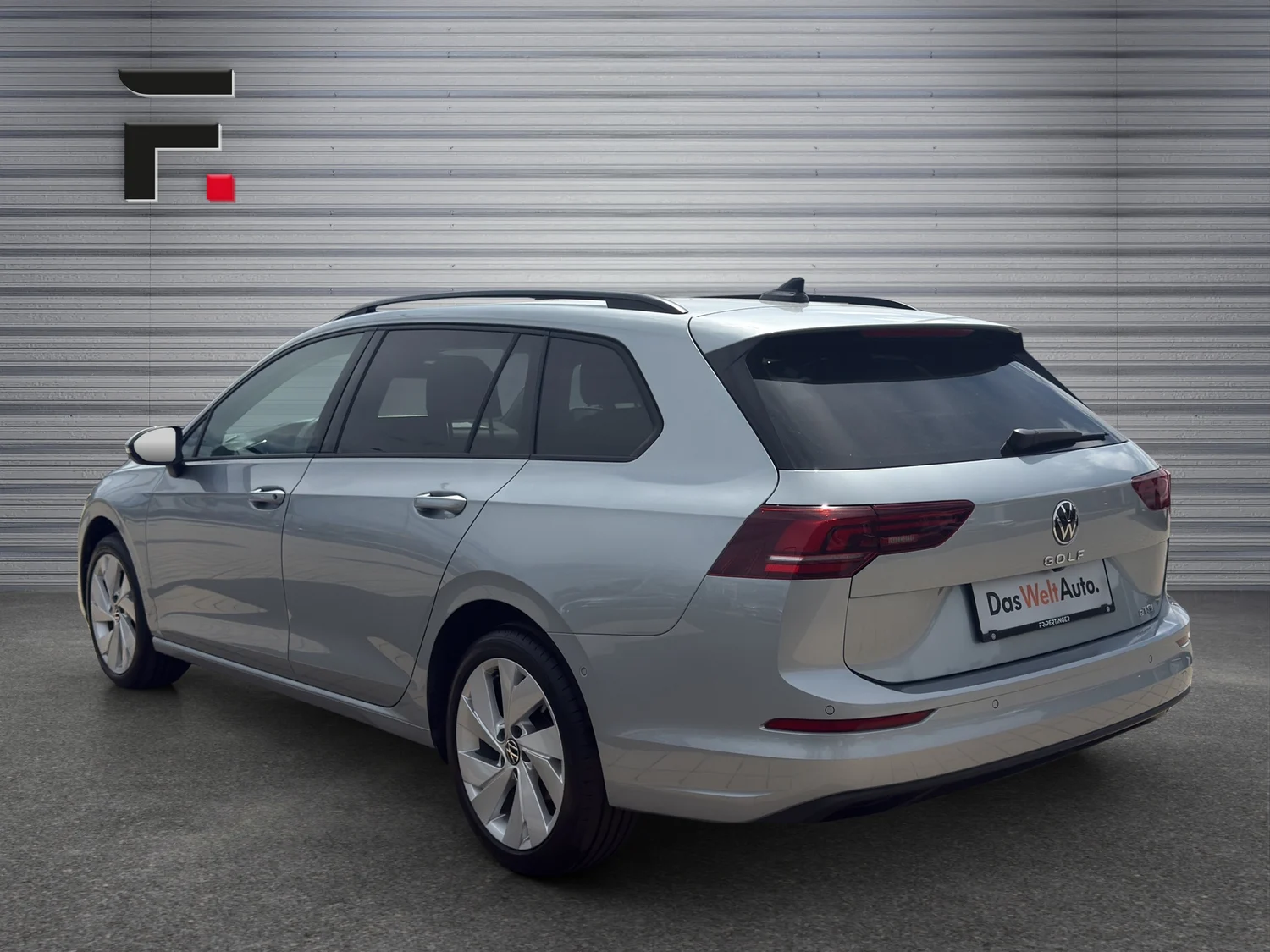Bild eines Golf Variant Business mHeV DSG