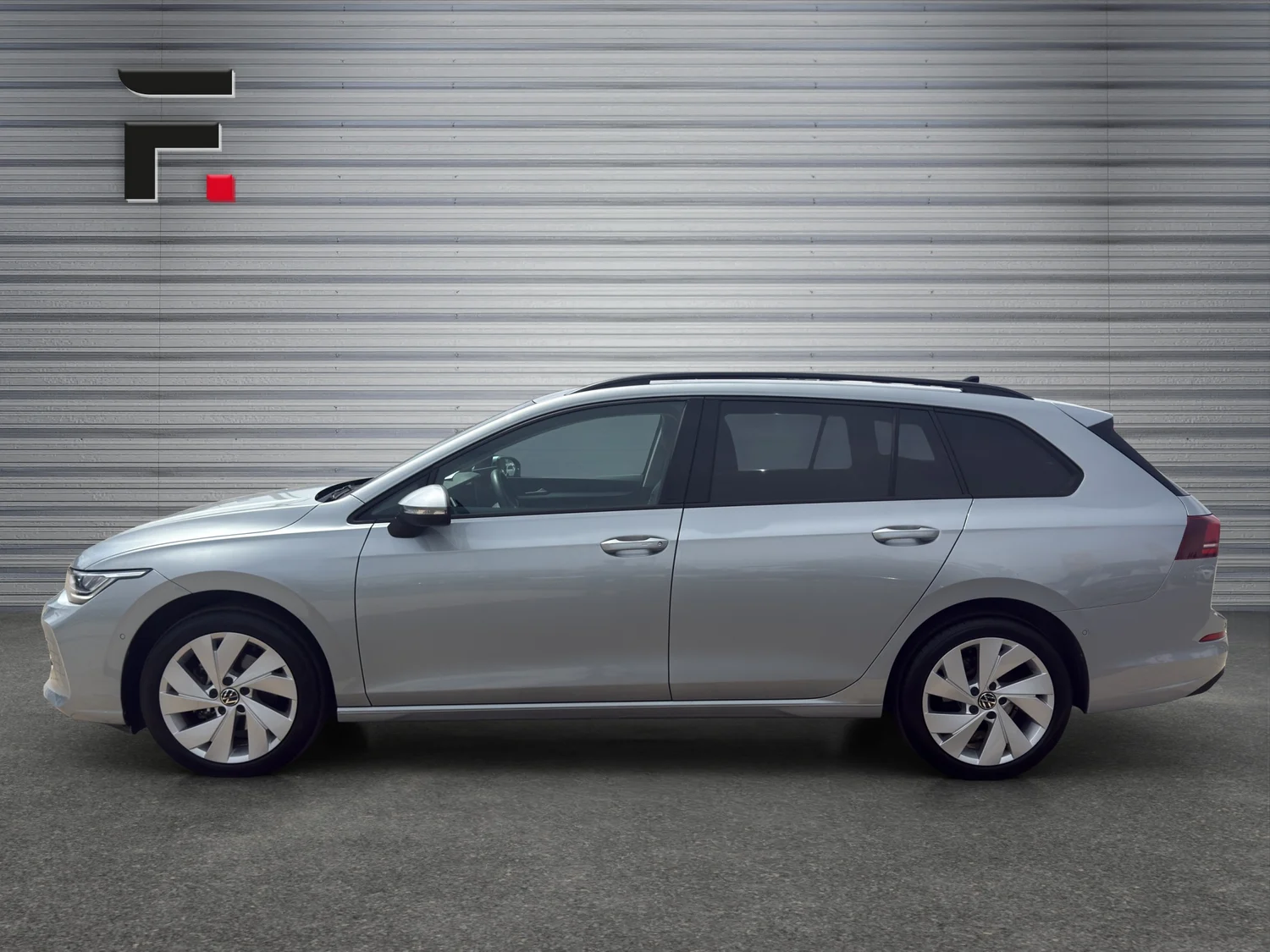 Bild eines Golf Variant Business mHeV DSG