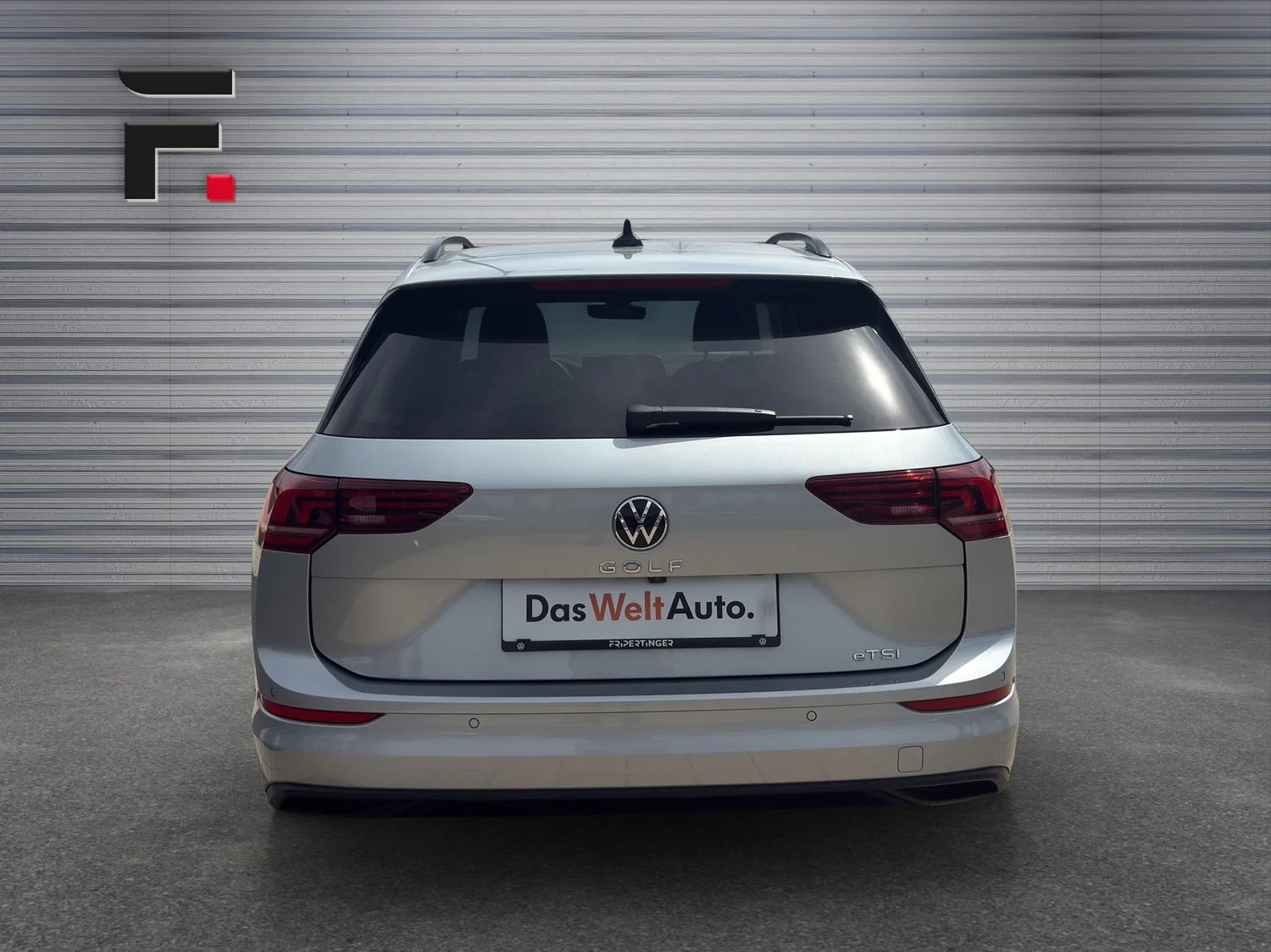Bild eines Golf Variant Business mHeV DSG