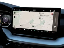 Škoda Octavia Combi Selection TSI mHEV DSG in Brillant-Silber Metallic
