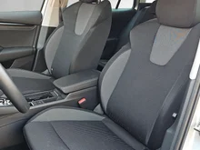 Škoda Octavia Combi Selection TSI mHEV DSG in Brillant-Silber Metallic