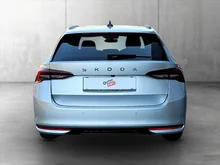 Škoda Octavia Combi Selection TSI mHEV DSG in Brillant-Silber Metallic