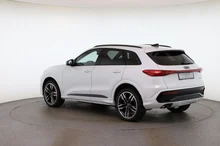 Audi Q5 SUV TDI quattro 150 kW in Gletscherweiss Metallic