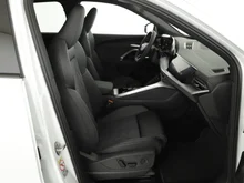 Audi Q5 SUV TDI quattro 150 kW in Gletscherweiss Metallic