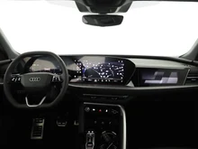 Audi Q5 SUV TDI quattro 150 kW in Gletscherweiss Metallic