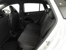VW ID.4 GTX 4MOTION 250 kW Business -77 kWh in Gletscherweiß Metallic Dach schwarz