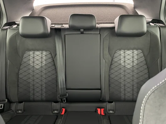 Bild eines VW Golf Sport mHEV TSI DSG