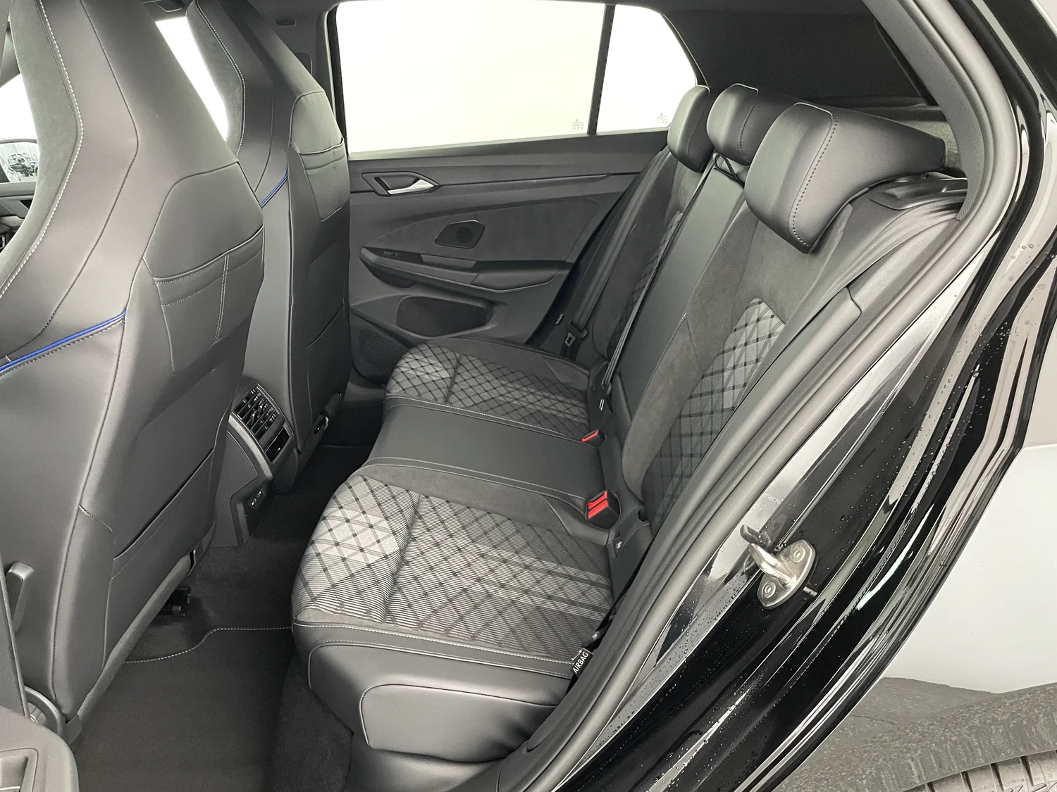 Bild eines VW Golf Sport mHEV TSI DSG