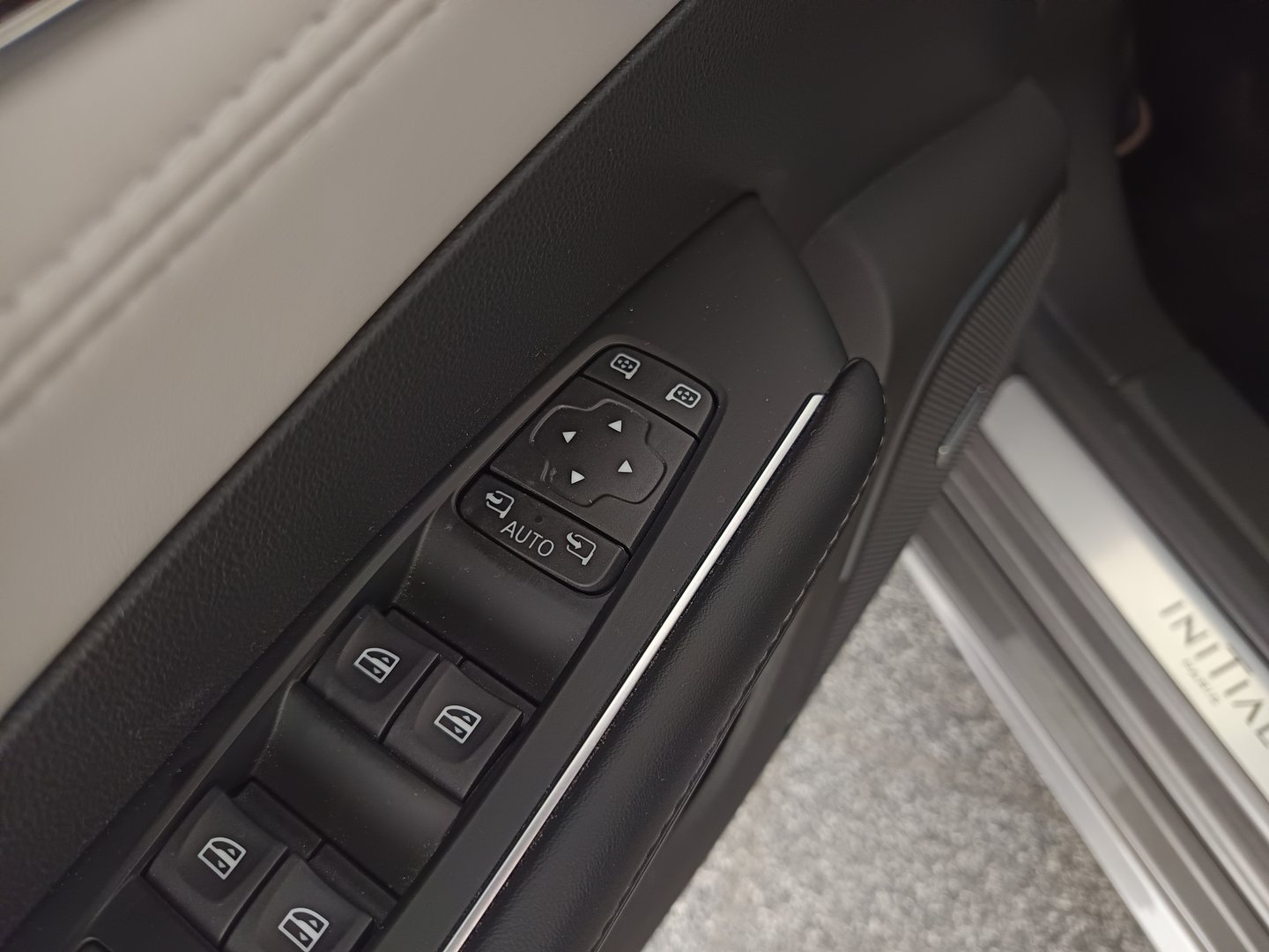Renault Talisman Grandtour Initiale Paris Energy dCi 160 EDC | Bild 11 von 32