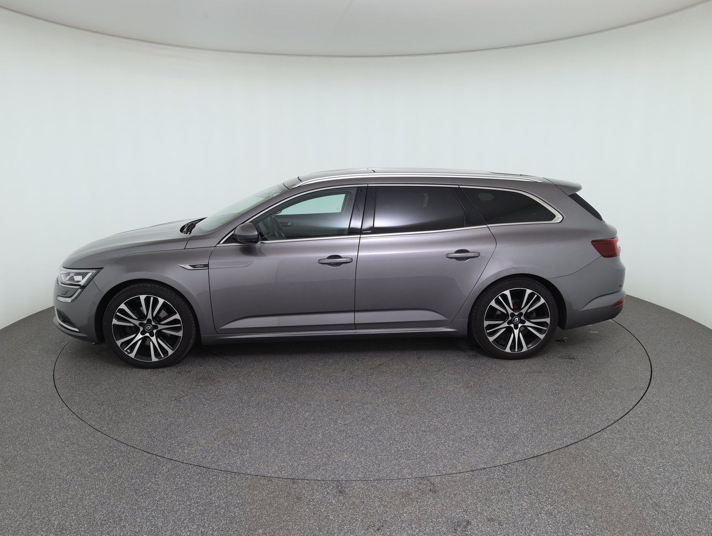 Renault Talisman Grandtour Initiale Paris Energy dCi 160 EDC | Bild 8 von 32
