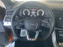 Audi Q8 50 TDI quattro in drachenorange metallic
