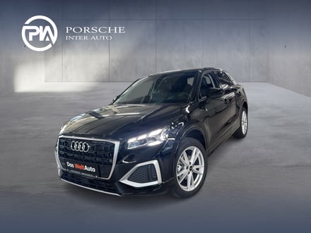 Audi Q2 35 TFSI admired