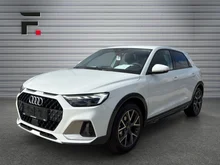 Audi A1 allstreet 30 TFSI in 2Y Gletscherweiß Metallic