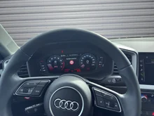 Audi A1 allstreet 30 TFSI in 2Y Gletscherweiß Metallic