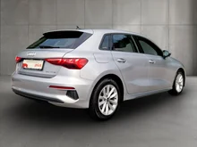 Audi A3 Sportback 30 TFSI intense in florettsilber metalic