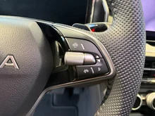Škoda Kodiaq 4x4 Selection TDI DSG in Black-Magic Perleffekt