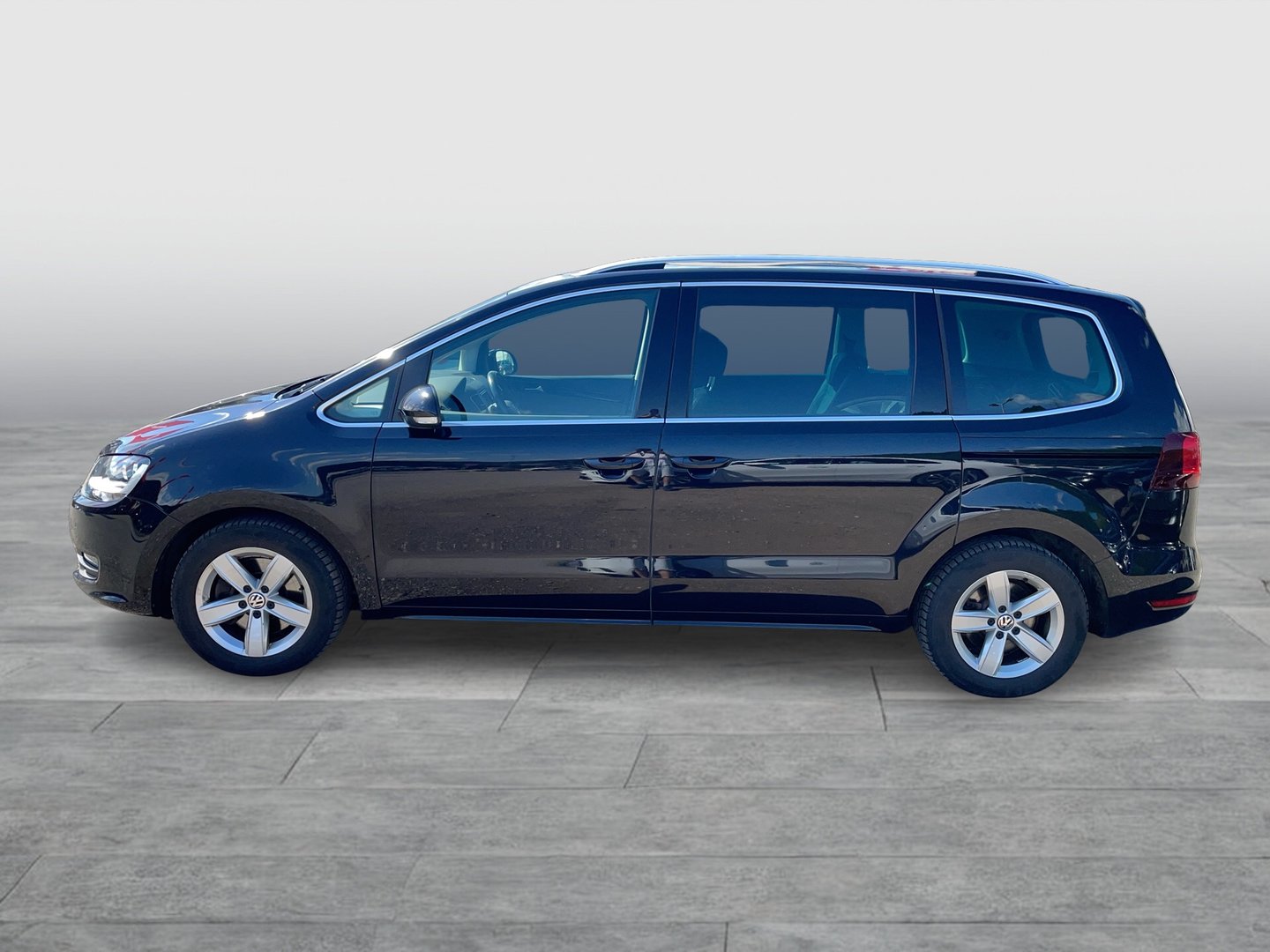 VW Sharan Business+ TDI SCR DSG 5-Sitzer | Bild 2 von 28