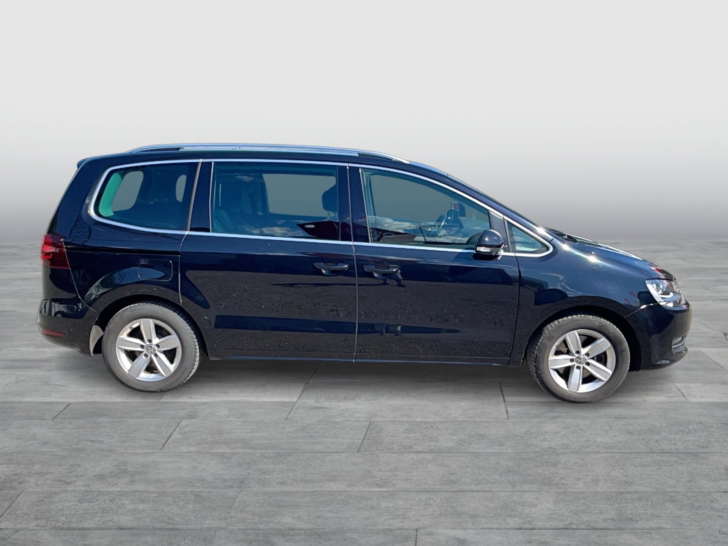 VW Sharan Business+ TDI SCR DSG 5-Sitzer | Bild 5 von 28