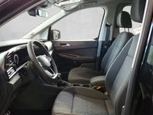 VW Caddy Dark Label Maxi TDI 4MOTION in Deepblack Perleffekt