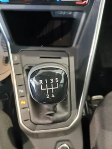VW Polo Friends TSI in Deep Black Perleffekt