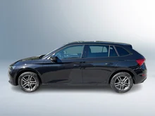 Škoda Scala Sport TSI in Black-Magic Perleffekt