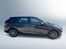 Škoda Scala Sport TSI in Black-Magic Perleffekt