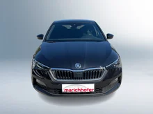Škoda Scala Sport TSI in Black-Magic Perleffekt