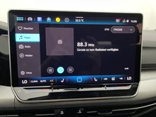 VW Golf Rabbit mHEV DSG in Pure White