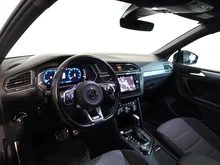 VW Tiguan Highline TDI SCR 4MOTION DSG in 0R Oryxweiß Perlmutteffekt
