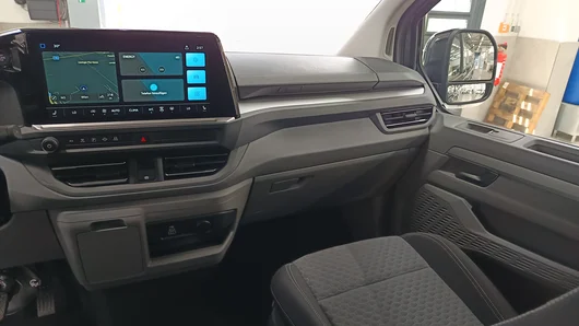 Bild eines VW Caravelle Life LR TDI 4MOTION