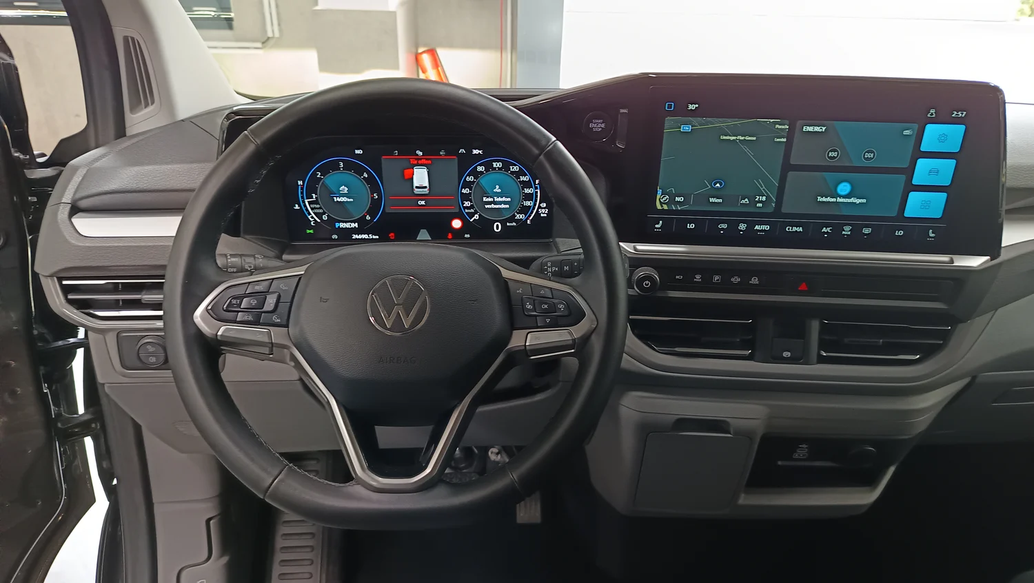 Bild eines VW Caravelle Life LR TDI 4MOTION