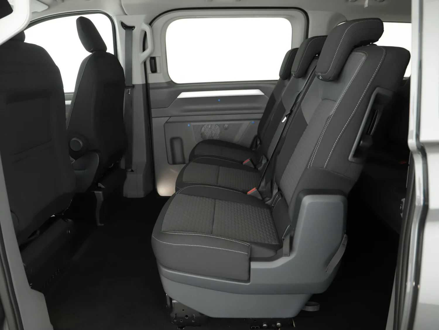 Bild eines VW Caravelle Life LR TDI 4MOTION