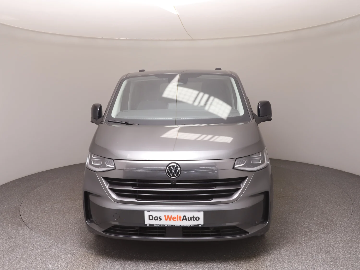 Bild eines VW Caravelle Life LR TDI 4MOTION