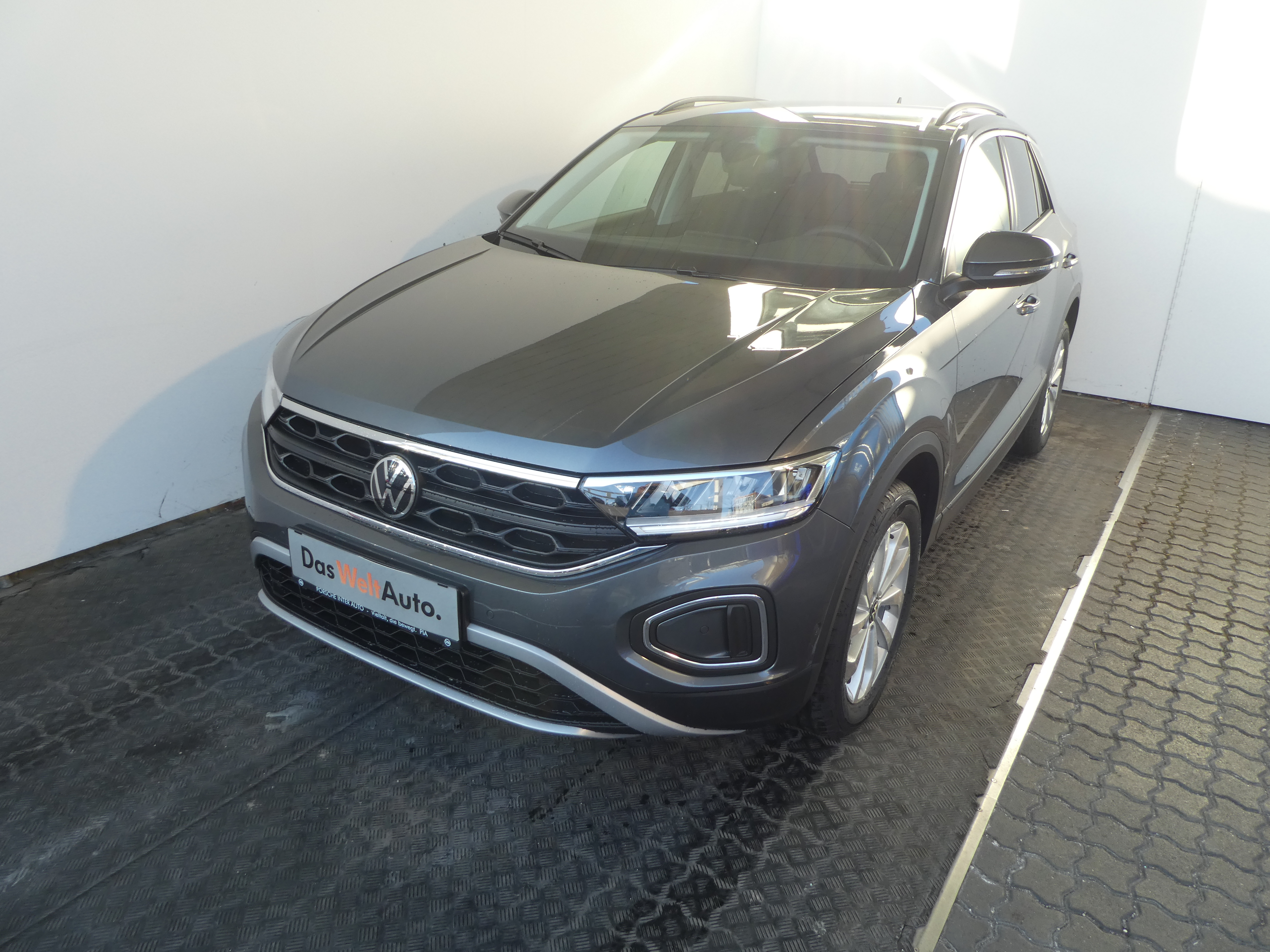 VW T-Roc Friends TSI