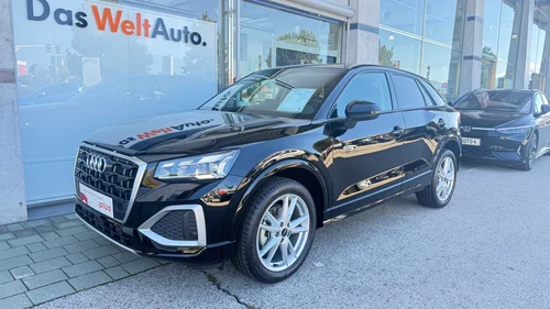 Audi Q2 30 TFSI admired