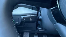 Audi Q2 30 TFSI admired in brillantschwarz klar