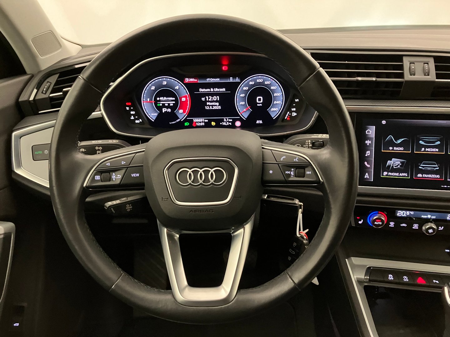 Audi Q3 35 TDI S line exterieur | Bild 14 von 31