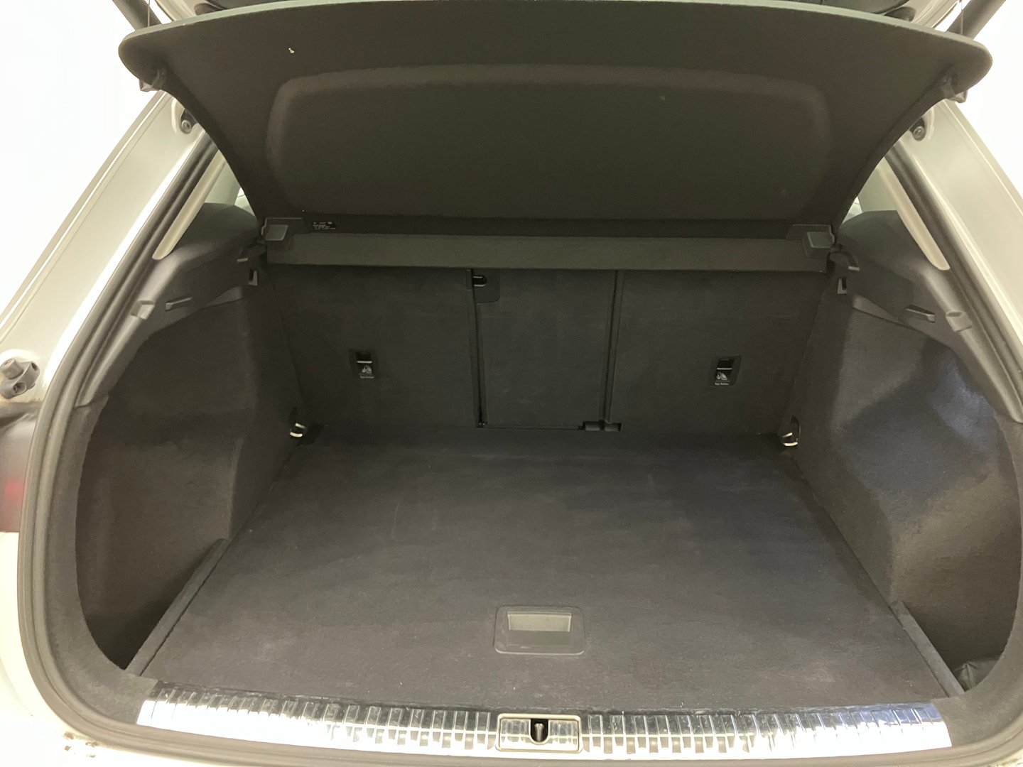 Audi Q3 35 TDI S line exterieur | Bild 28 von 31