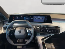 Peugeot 3008 Hybrid 136 E-DCS6 GT Aut. in weiss - metallic