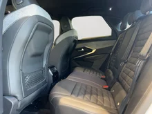 Peugeot 3008 Hybrid 136 E-DCS6 GT Aut. in weiss - metallic