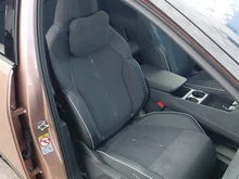 Škoda Peaq Sportline 90x in Rosewood-Beige Metallic