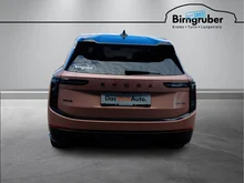 Škoda Peaq Sportline 90x in Rosewood-Beige Metallic