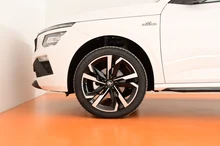 Thumbnail-Foto von Fahrzeug