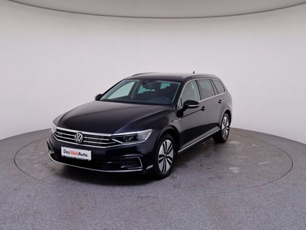 VW Passat GTE Variant