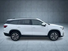 Škoda Kodiaq Selection iV TSI DSG in Moon-Weiß Metallic
