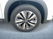 Škoda Kodiaq Selection iV TSI DSG in Moon-Weiß Metallic
